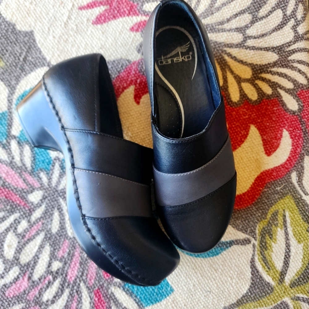 Dansko Leather Clogs Size 38